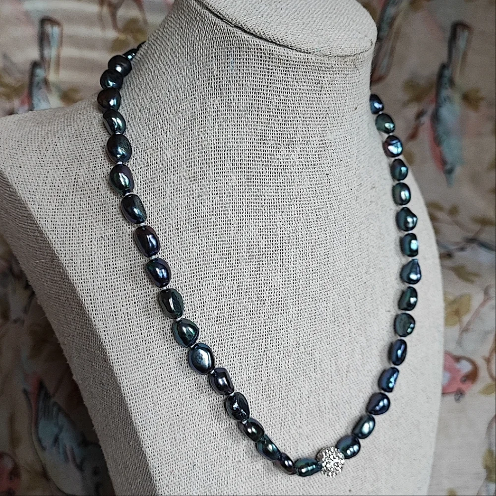 Peacock Freshwater Pearl Blue Gray Green Purple Single Strand Necklace Oil Slick